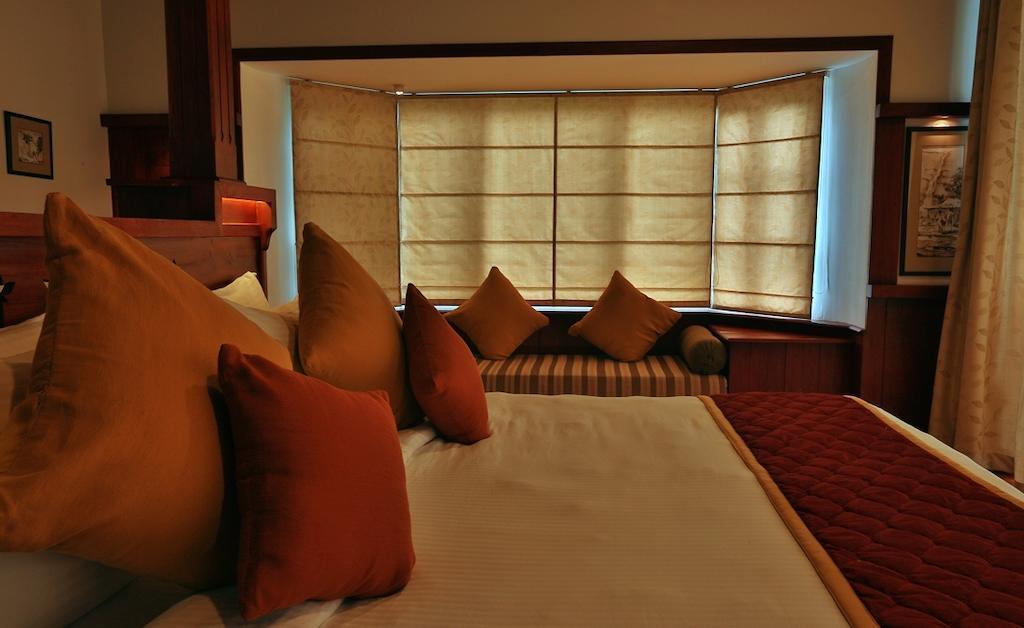 สไปซ์ทรี มุนนาร์ Hotel Chinnakanal ภายนอก รูปภาพ