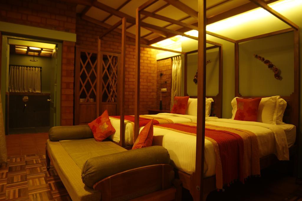 สไปซ์ทรี มุนนาร์ Hotel Chinnakanal ภายนอก รูปภาพ