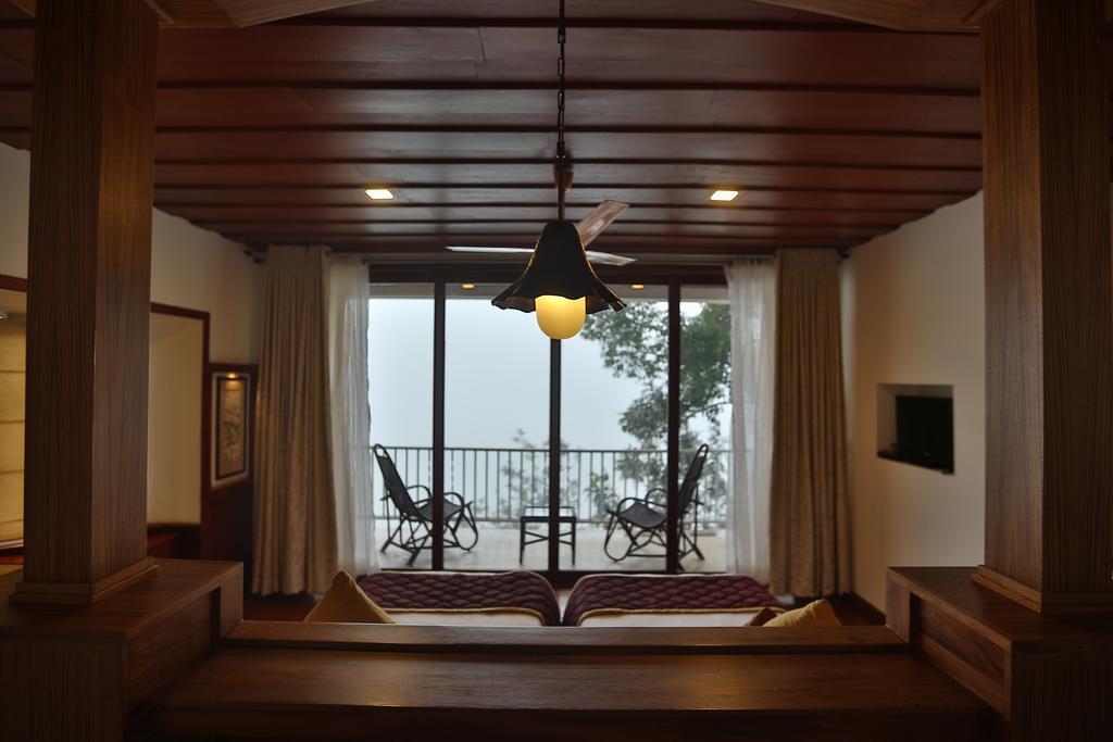สไปซ์ทรี มุนนาร์ Hotel Chinnakanal ภายนอก รูปภาพ
