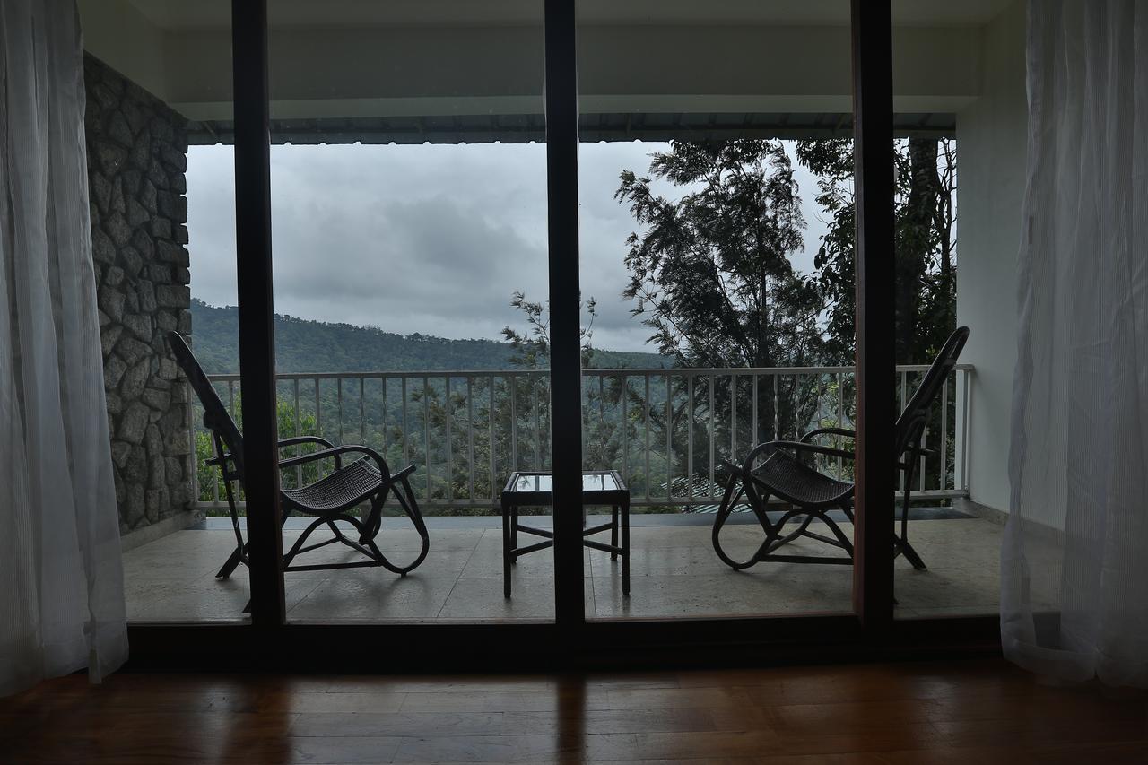 สไปซ์ทรี มุนนาร์ Hotel Chinnakanal ภายนอก รูปภาพ