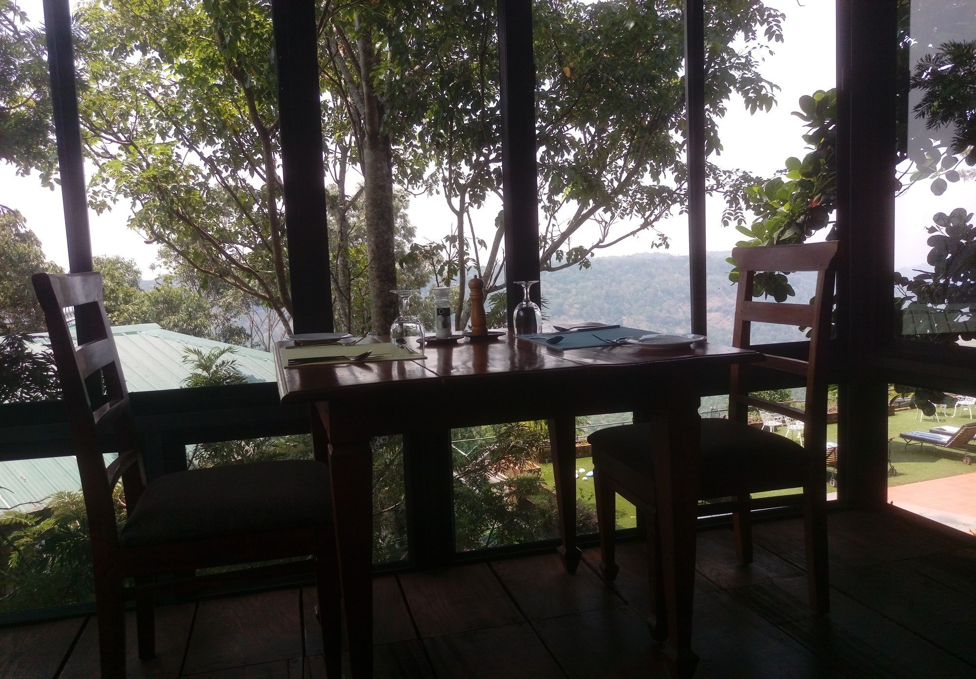 สไปซ์ทรี มุนนาร์ Hotel Chinnakanal ภายนอก รูปภาพ